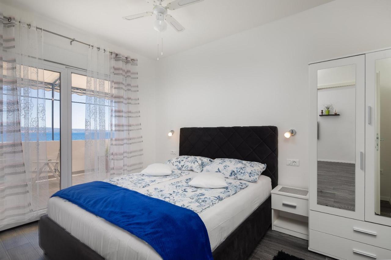 Seaside Deluxe Lägenhet Jesenice  Exteriör bild