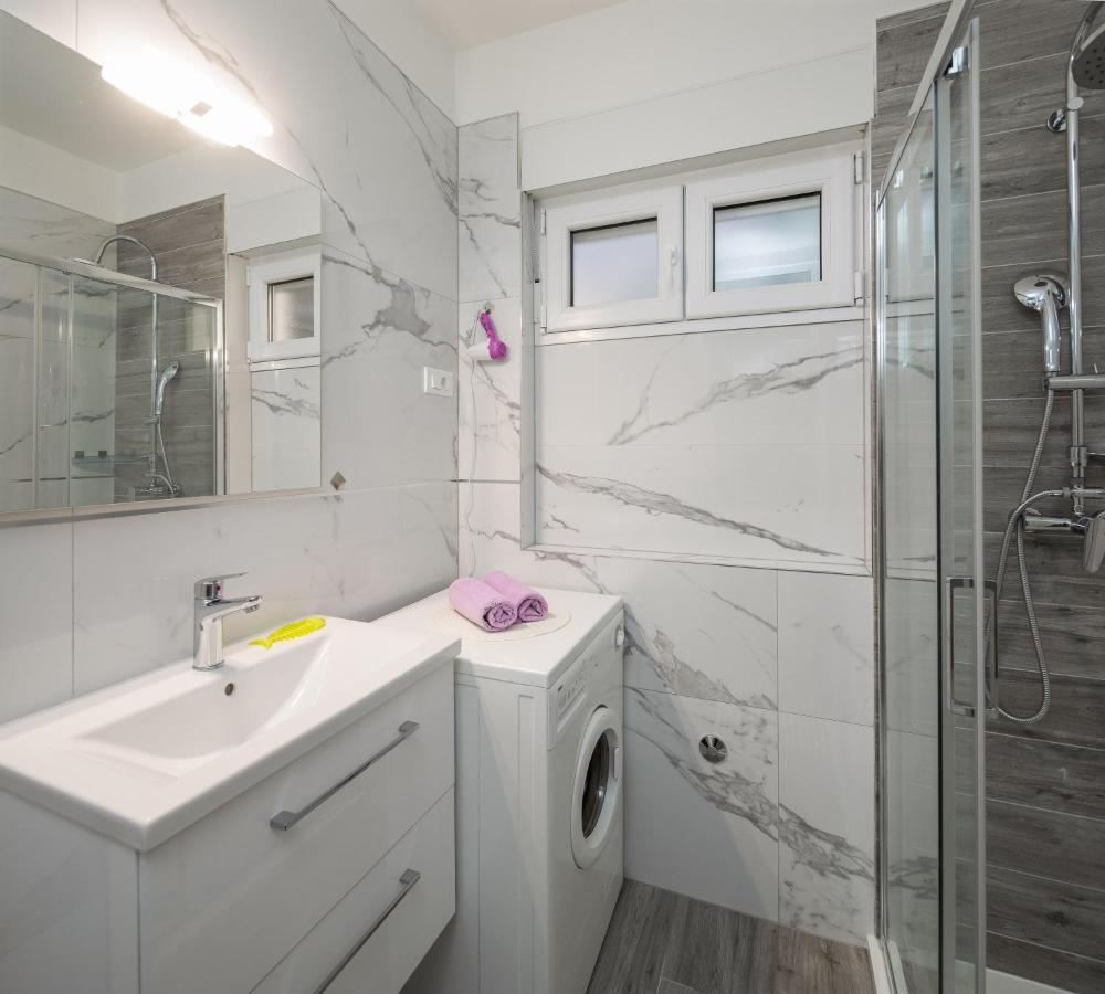Seaside Deluxe Lägenhet Jesenice  Exteriör bild